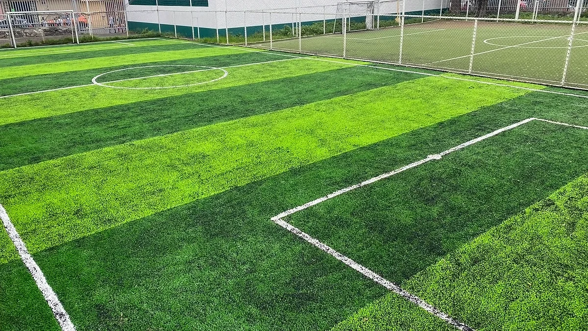 Cancha de fútbol 5 con pasto sintético en Centro DIF Álvaro Obregón, Gustavo A. Madero
