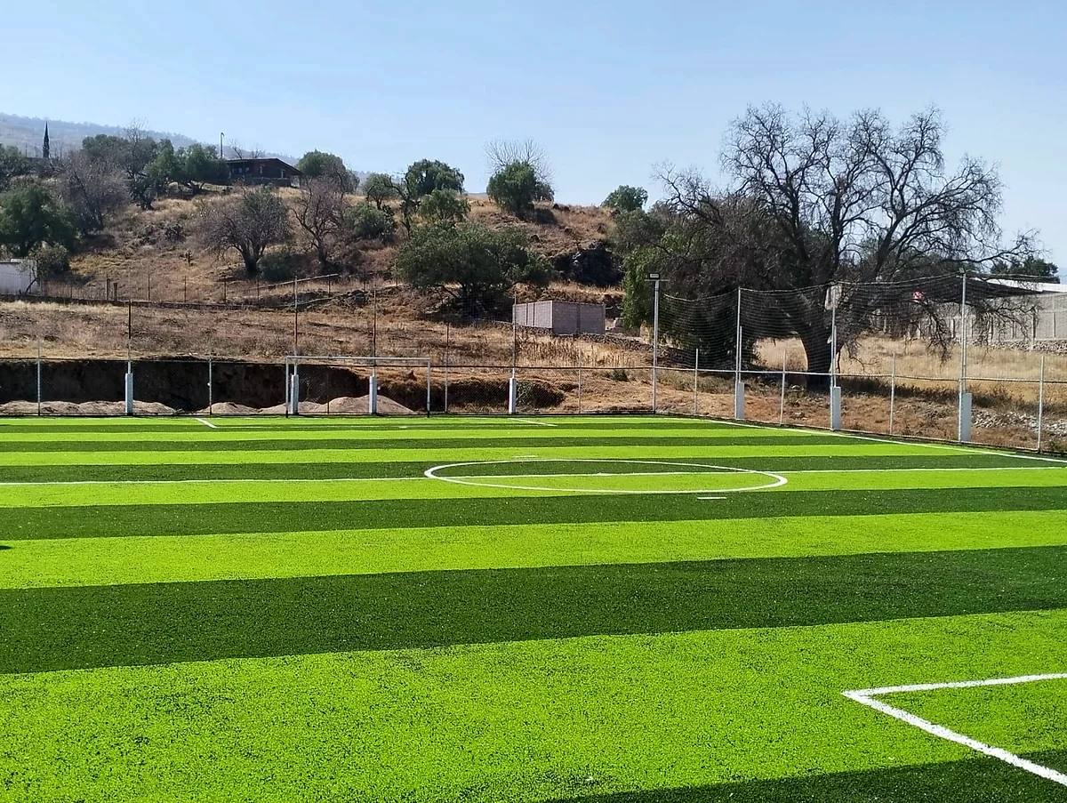Cancha de fútbol 7 con pasto sintético en Chalco, Estado de México: otra vista de la cancha de fútbol 7