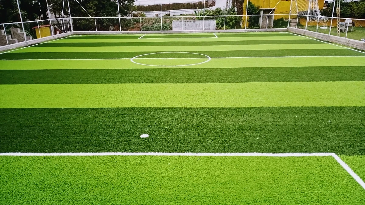 Cancha de fútbol 7 con pasto sintético en Futbol Club San Isidro, Coatepec Harinas