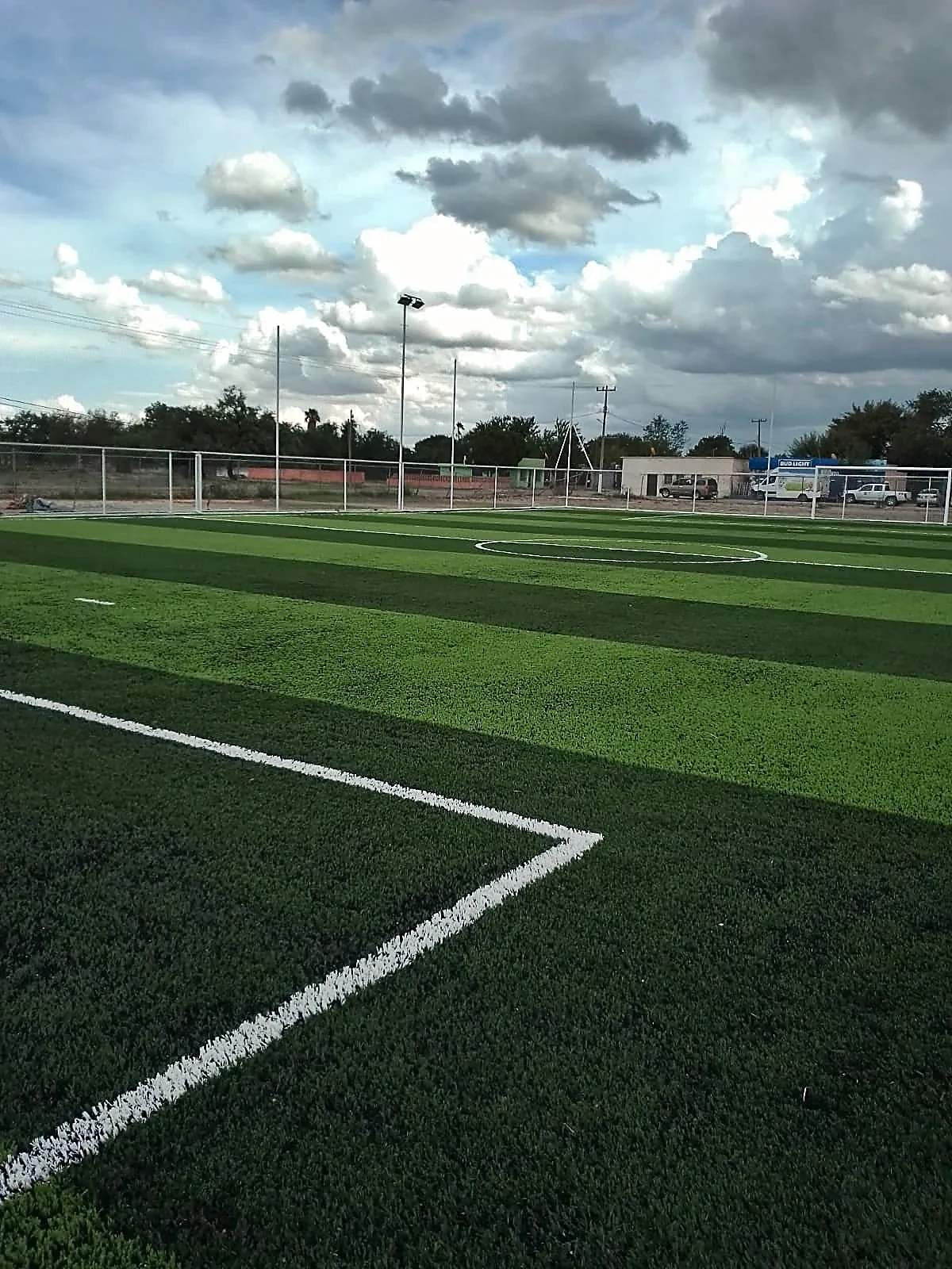 Cancha de fútbol 7 con pasto sintético en Los Aldama, Nuevo León: otra vista de la cancha de fútbol 7