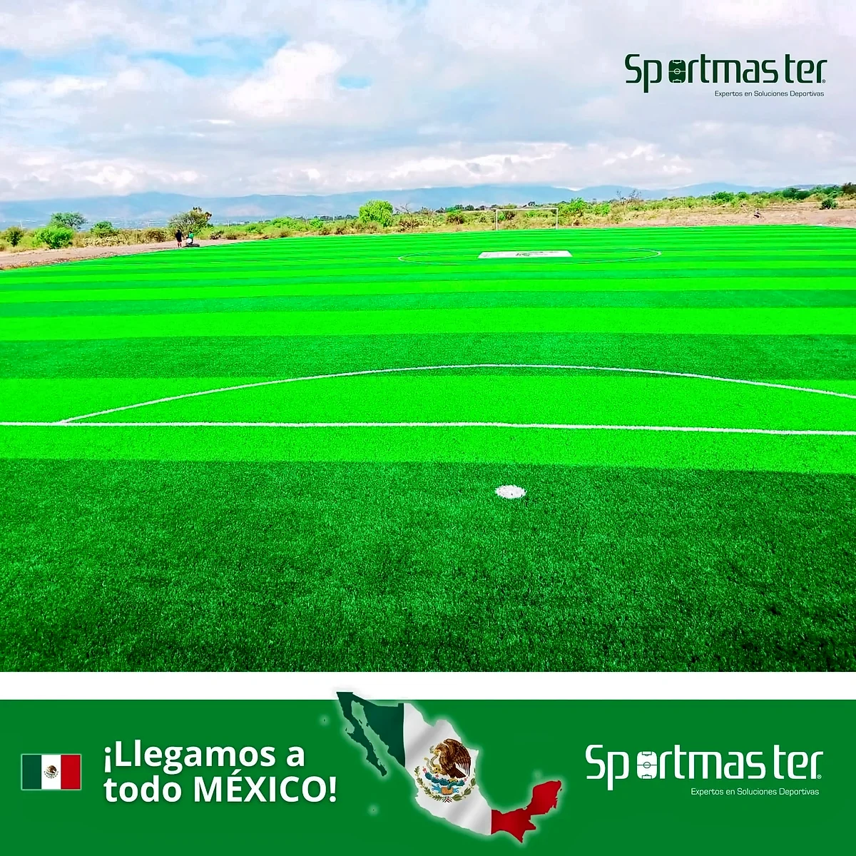Cancha de fútbol soccer con pasto sintético en Unidad Deportiva Santiago Miahuatlán, Puebla: líneas de juego insertadas en el pasto