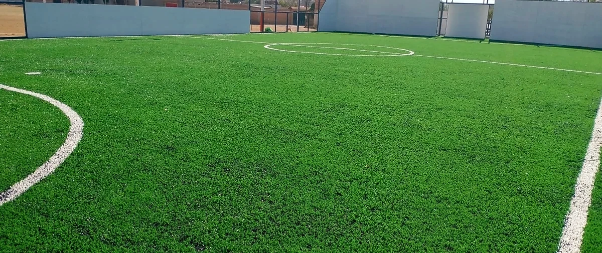 Cancha de fútbol 5 con pasto sintético en Canchas la Tortuga y Bordo Blanco, Tequisquiapan