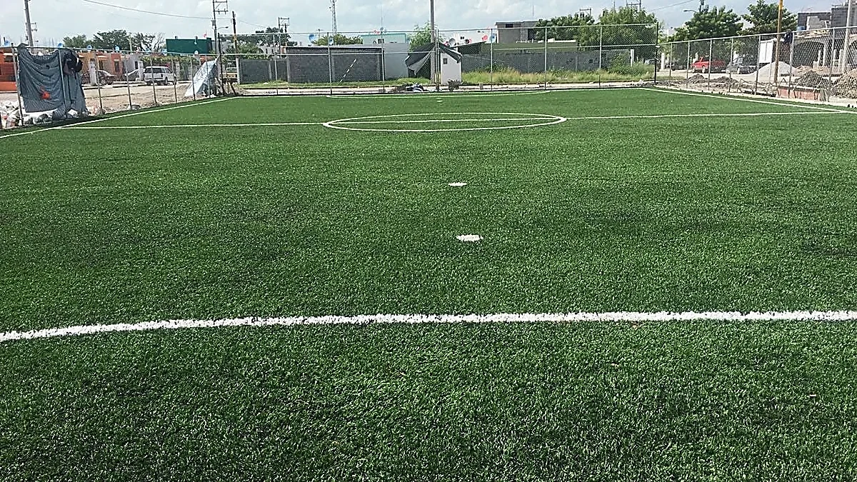 Cancha de fútbol 7 con pasto sintético en Campo Deportivo Santa Monica, Ciudad Mante